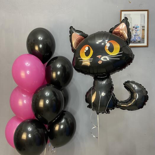 Черная кошечка