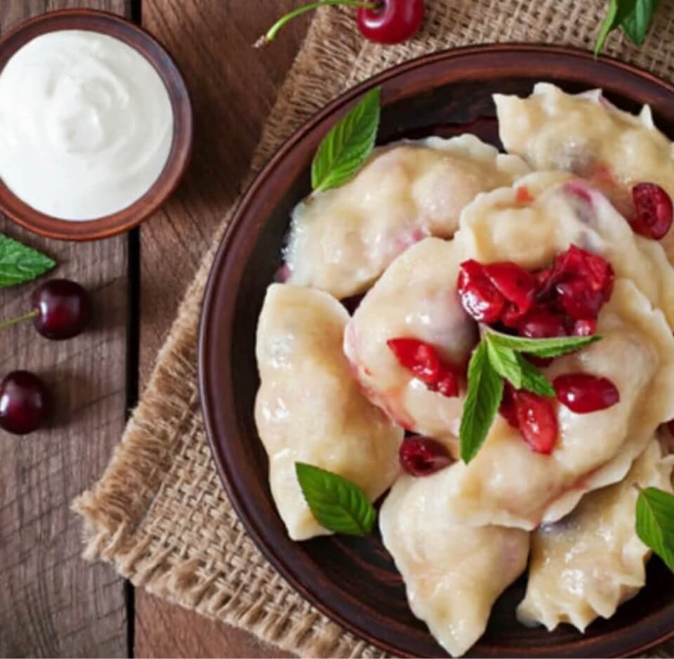 Вареники с вишней