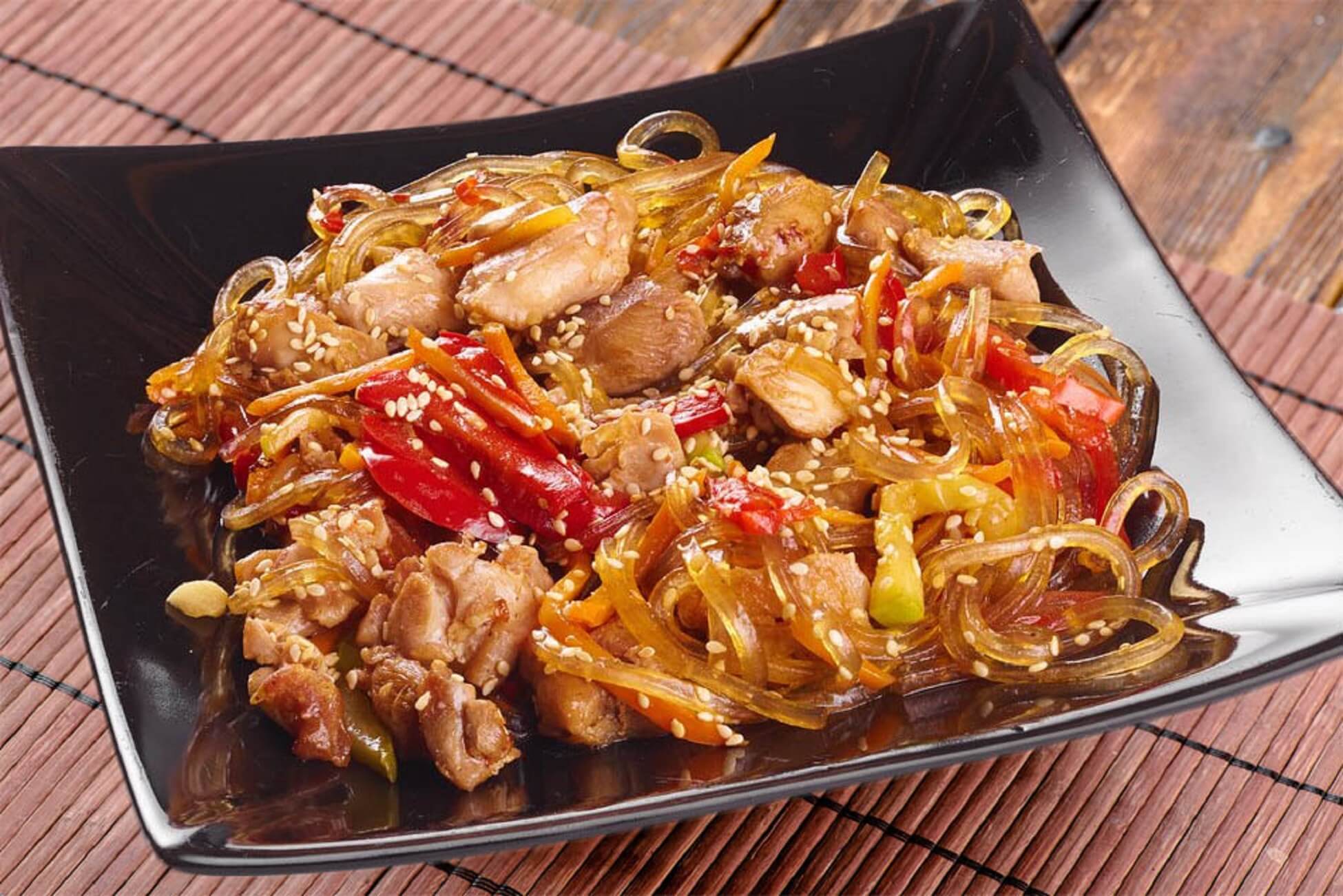 Фунчоза с курицей