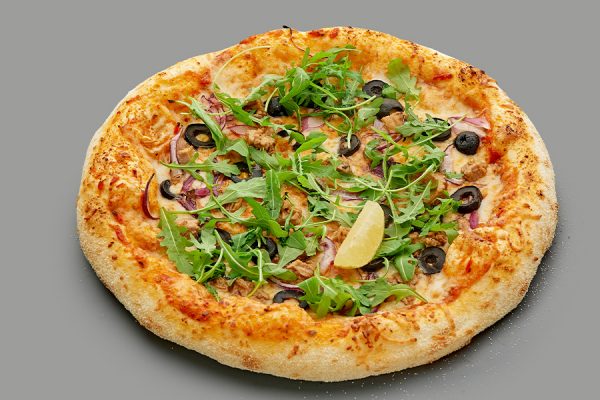 С тунцом и рукколой 25 см