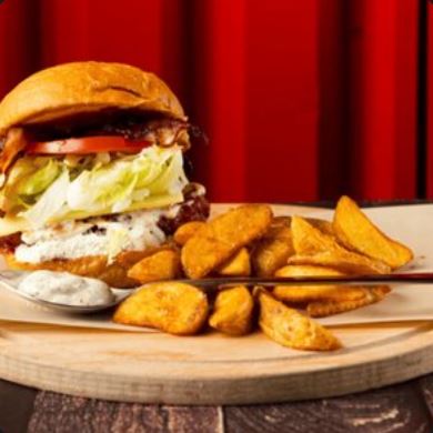 Жареная курица с чесноком и картофелем по-деревенски