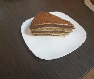 Торт с глазурью