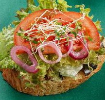 Брускетта с овощами