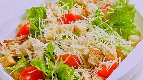 Цезарь с куриной грудкой