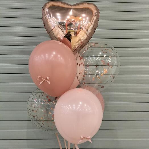 Фонтан из шаров "Розовое золото"