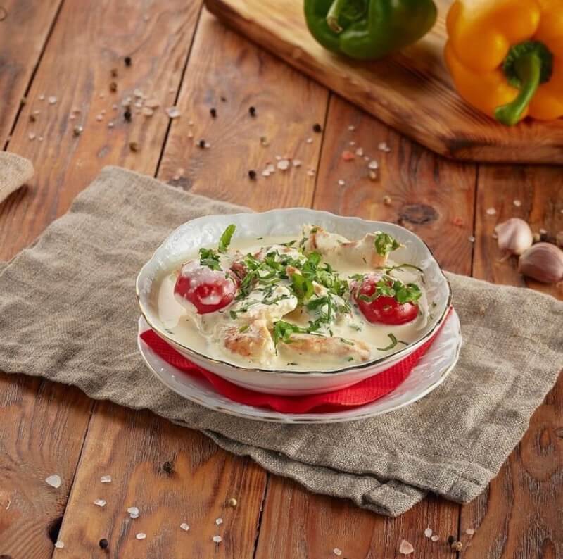 Курица в сливочном соусе