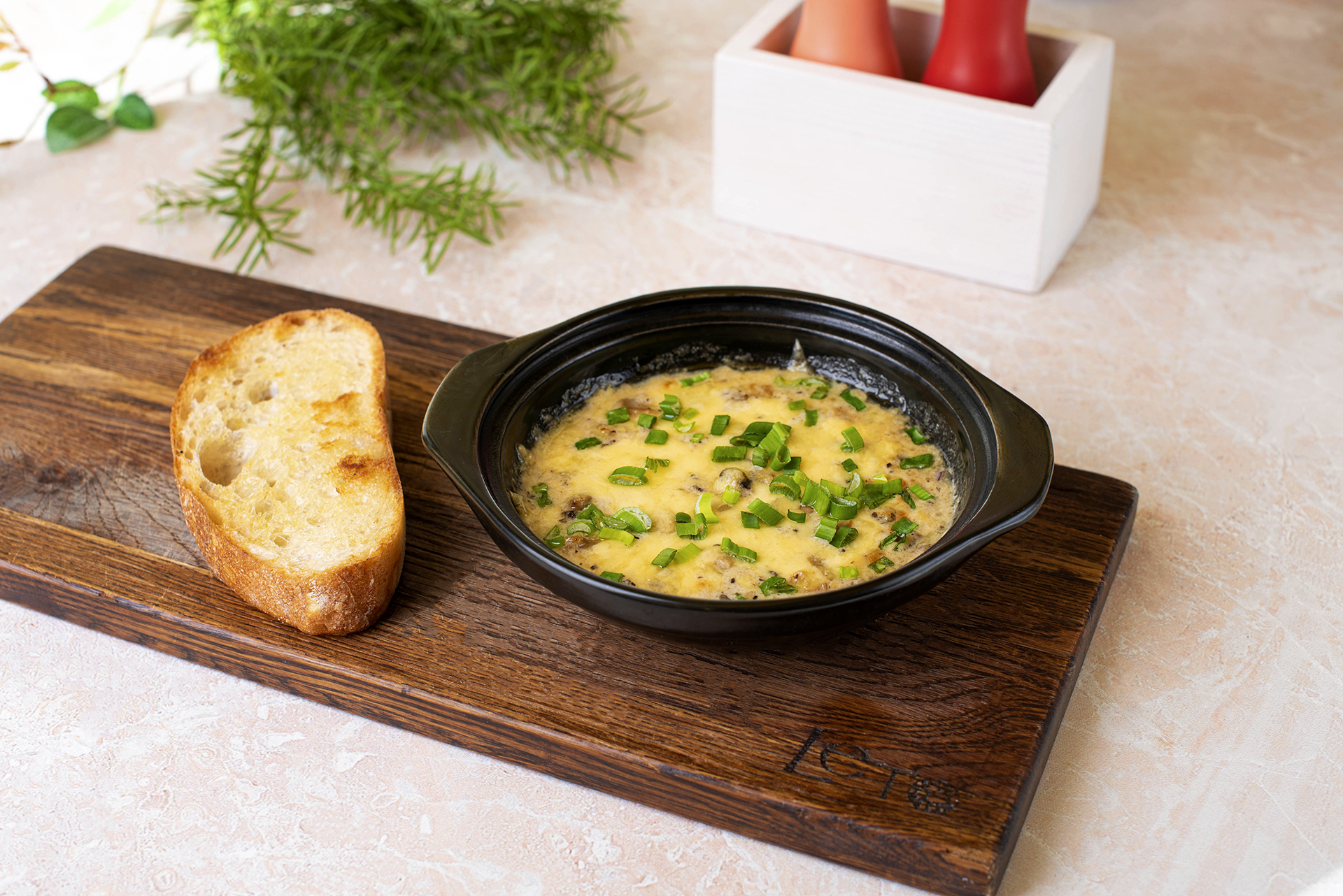 Жюльен с курицей и грибами