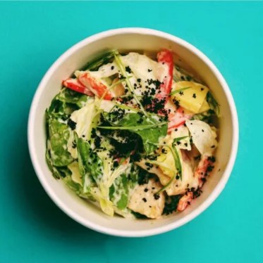 Салат с копчёным цыпленком