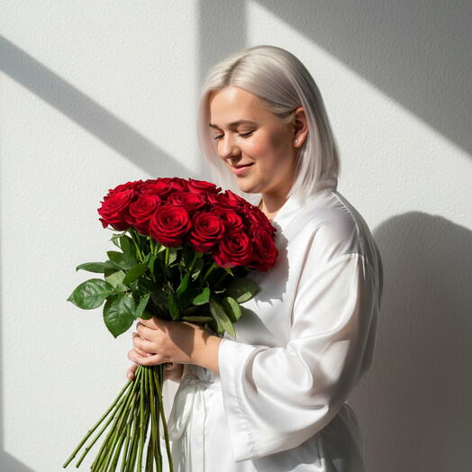 Красные розы 70 см 