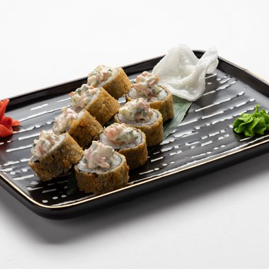 Горячий ролл с копченой курицей