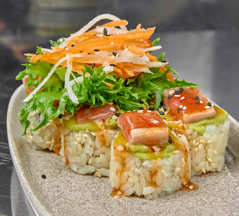 Татаки тунец и сладкий чили Сыр творожный