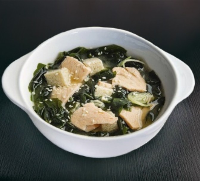 Мисо суп с лососем