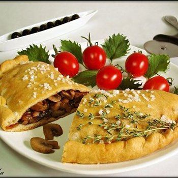 Кальцоне