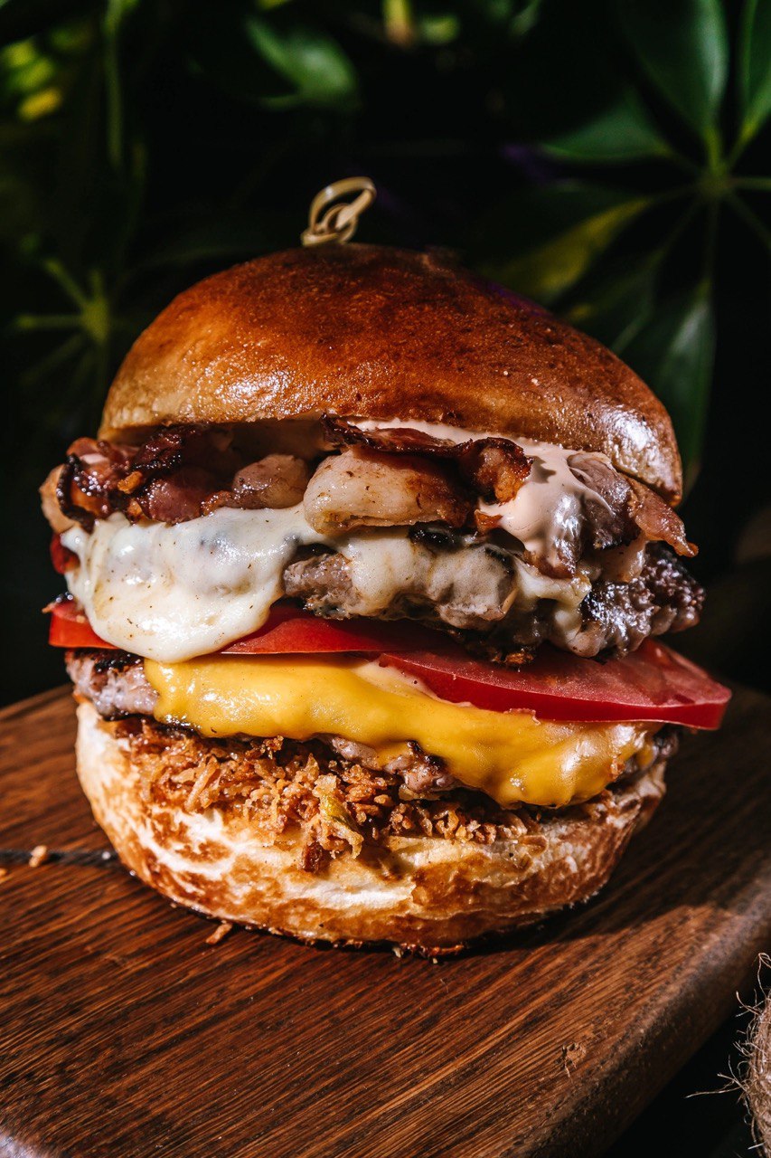 Бургер "16 ТОНН"