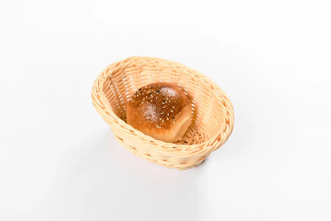 Булочка с кунжутом