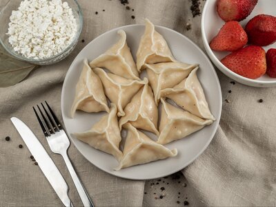 Вареники с творогом и клубникой 250 г
