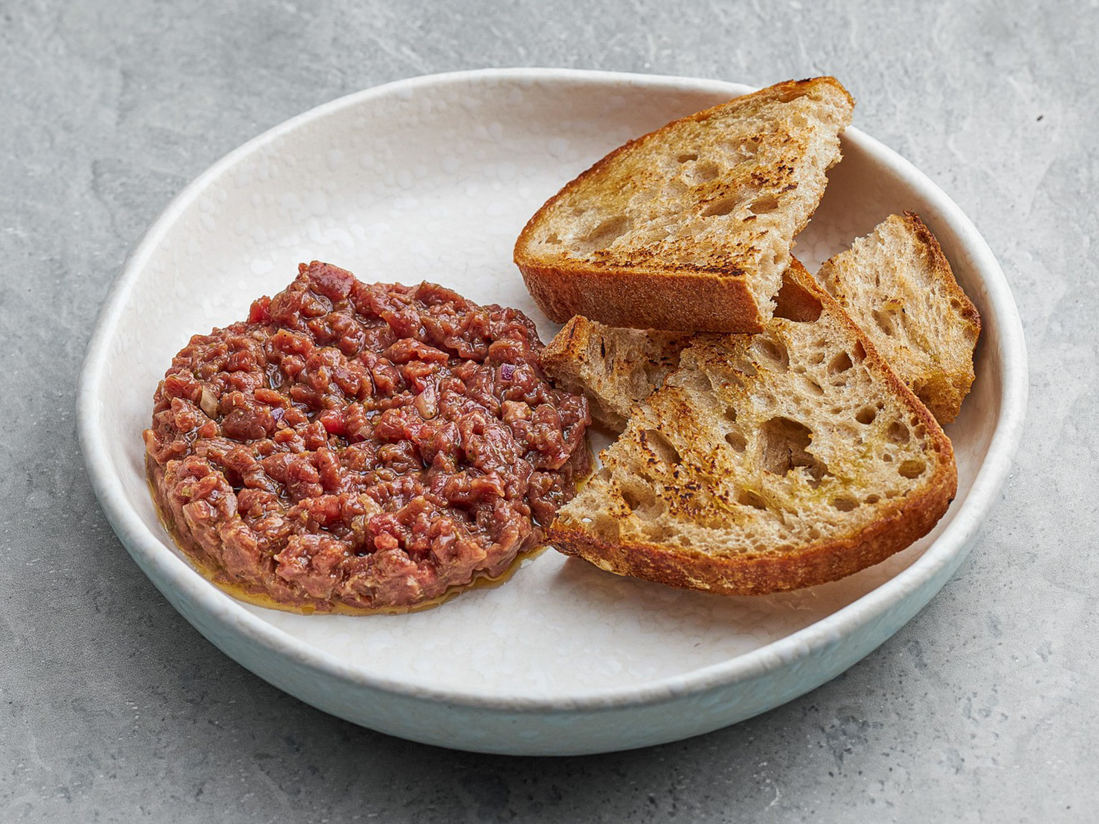 Тартар из говяжьей вырезки