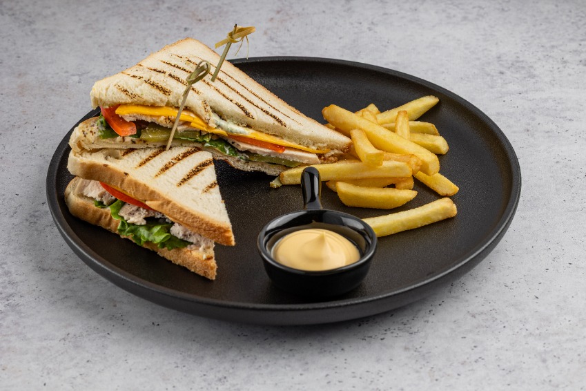 Клаб-сэндвич с курицей