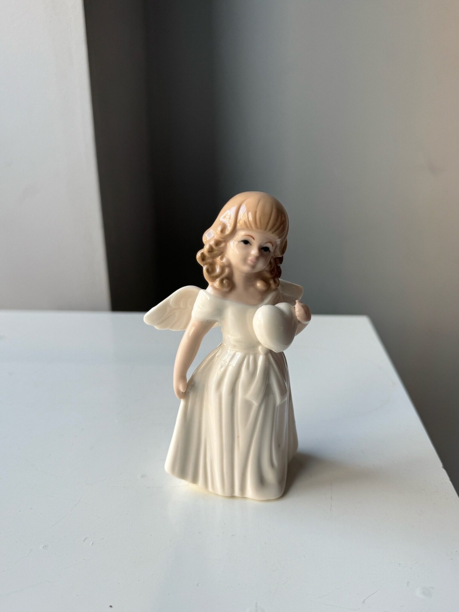 Фигурка Ангел керамика