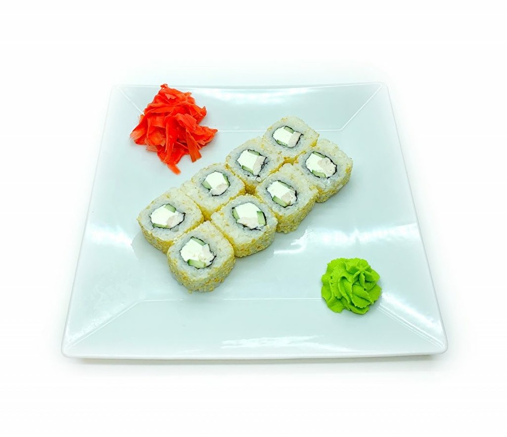 Сливочный ролл с курицей