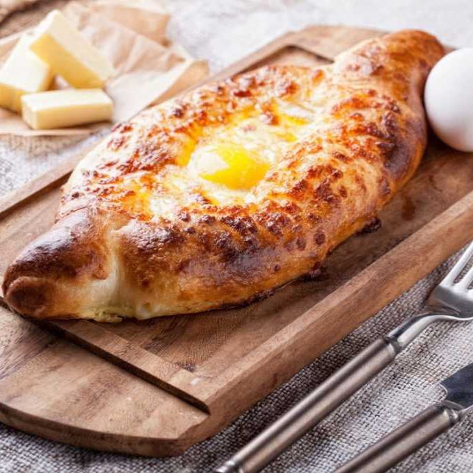 Хачапури по-аджарски