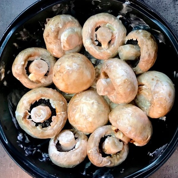 Шампиньоны маринованные