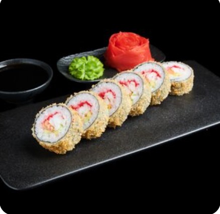 Ролл в темпуре с лососем, креветкой и авокадо