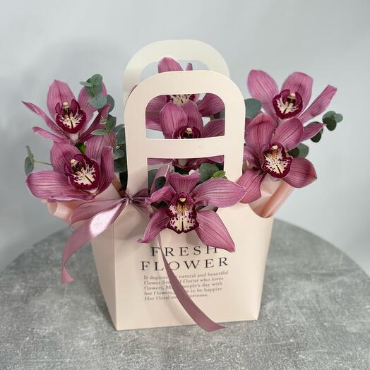 Сумочка с орхидеями