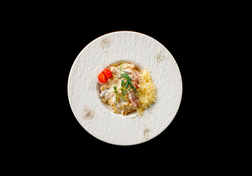 Фетучини три мяса