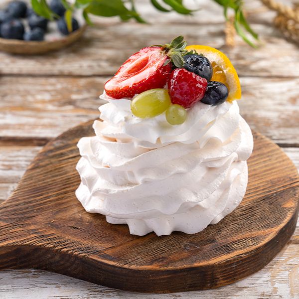 Десерт Анна Павлова со Смородиной*