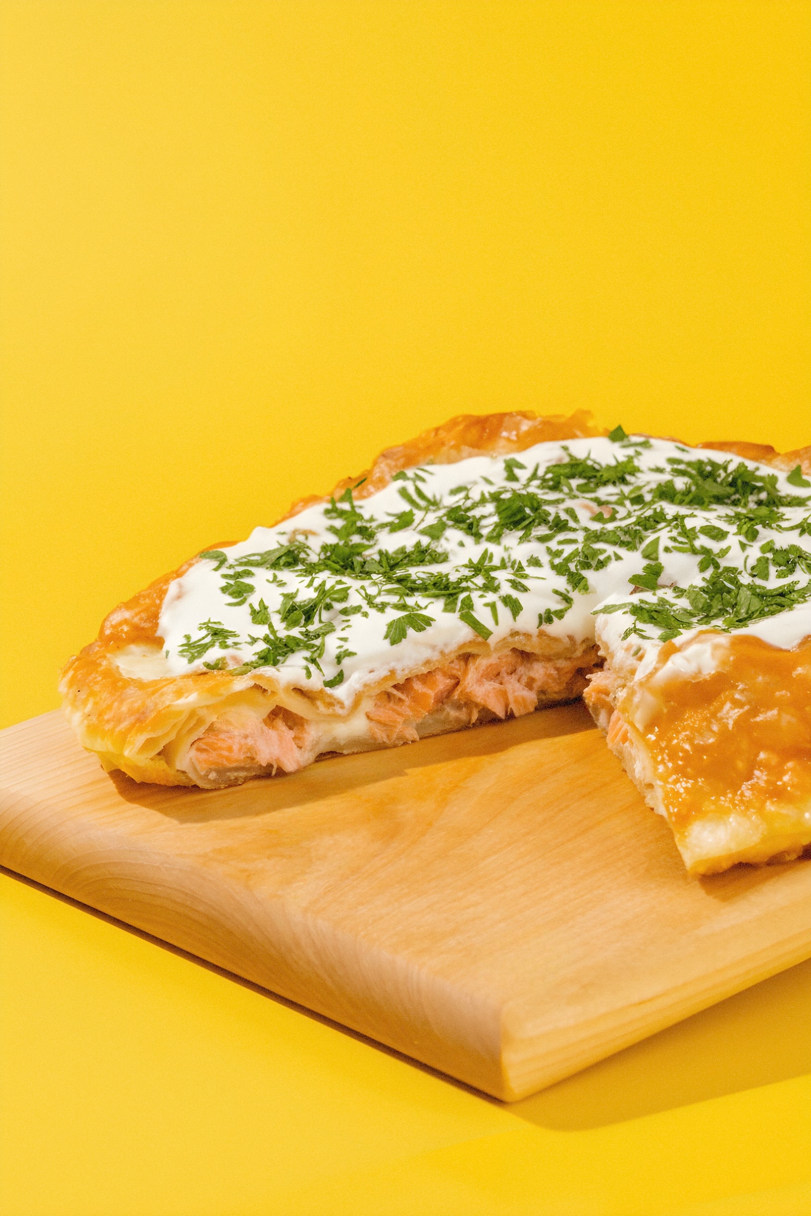 Чебурек-пирог с красной рыбой и творожным сыром