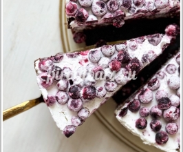 Чизкейк с Черной смородиной.