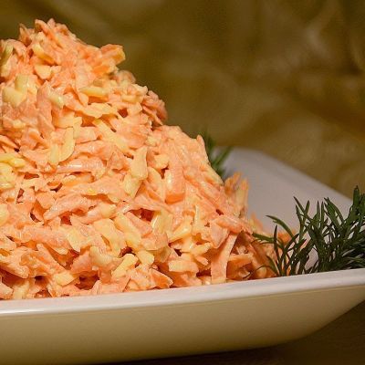 Морковь с сыром и чесноком