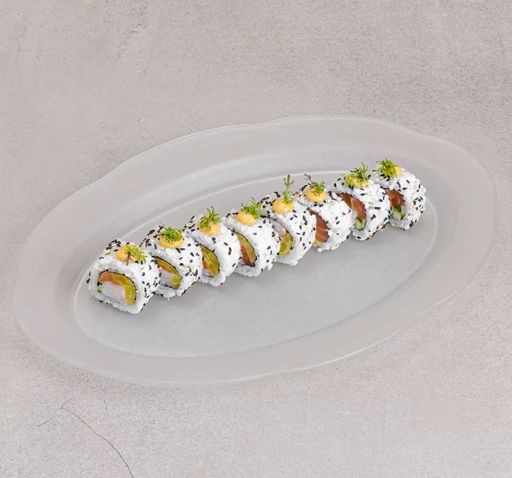 Ролл лосось-манго-креветка