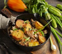Жаркое с курицей и грибами 400гр