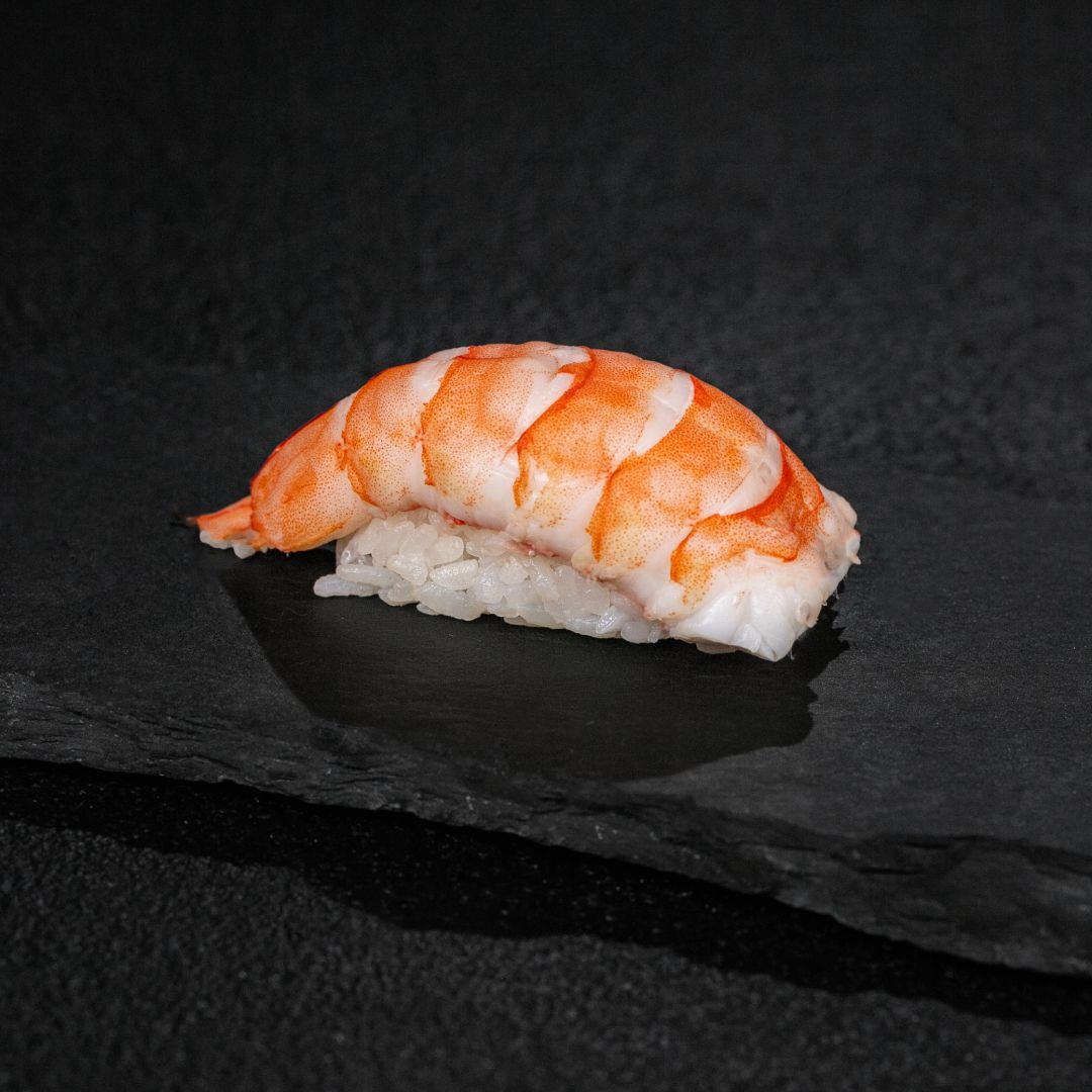 Суши с креветкой