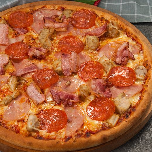 Пицца мясной пир 33 см