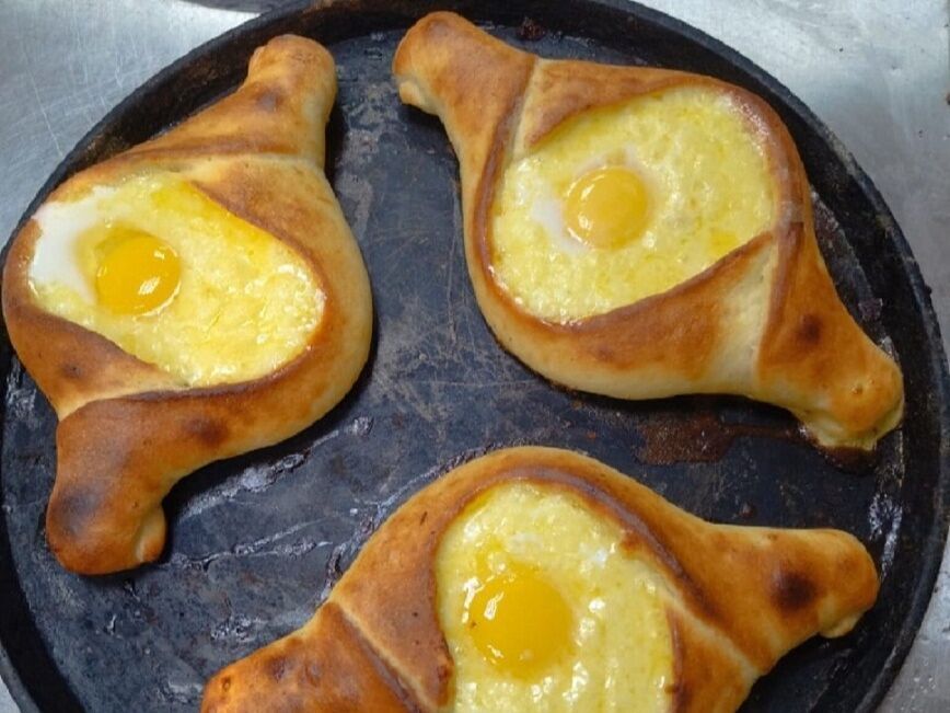 Хачапури по-аджарски