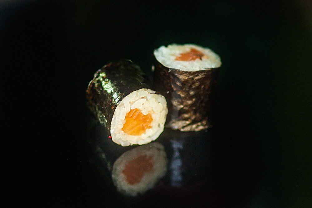 РОЛЛ СЯКИ МАКИ