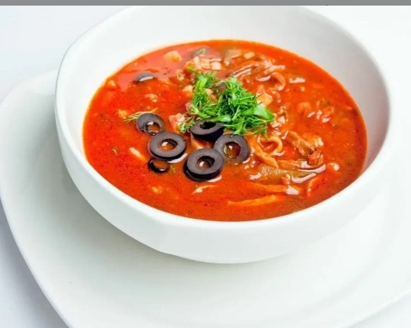 Солянка мясная
