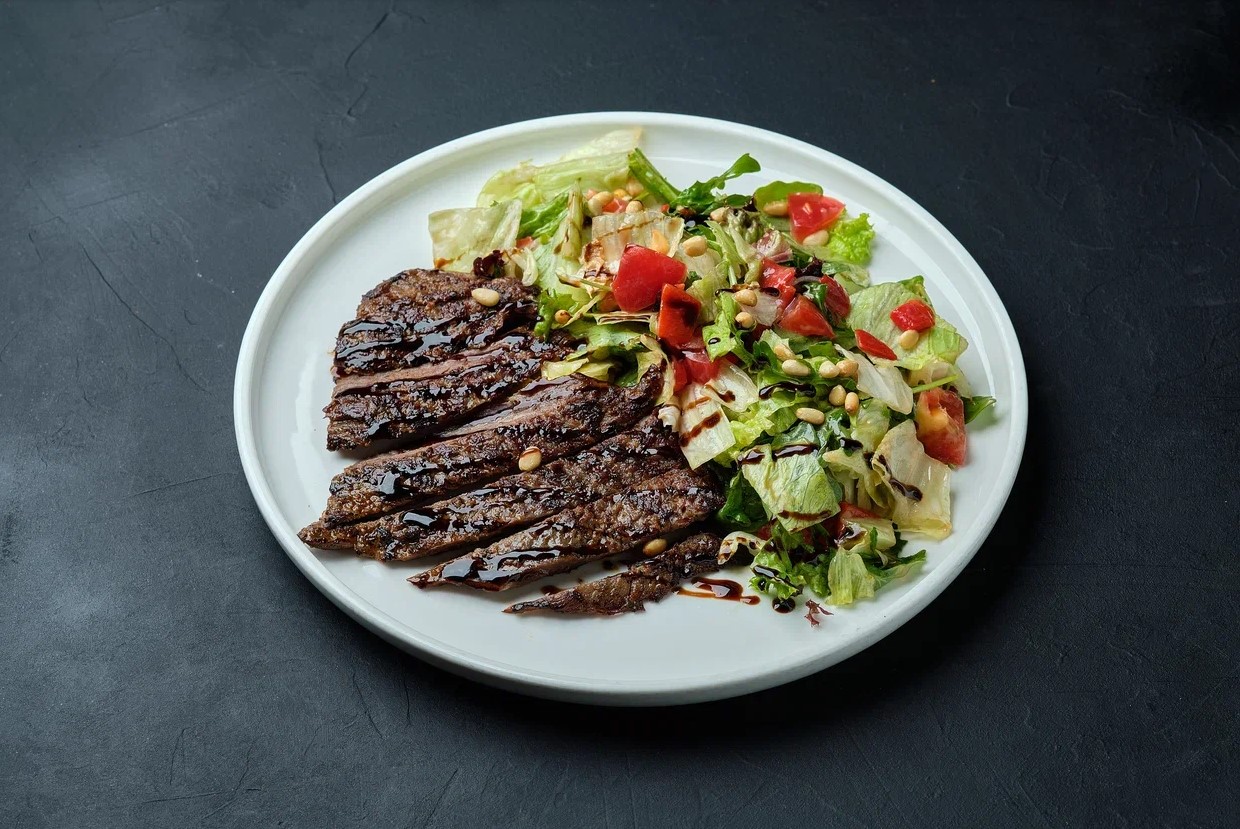 Стейк салат
