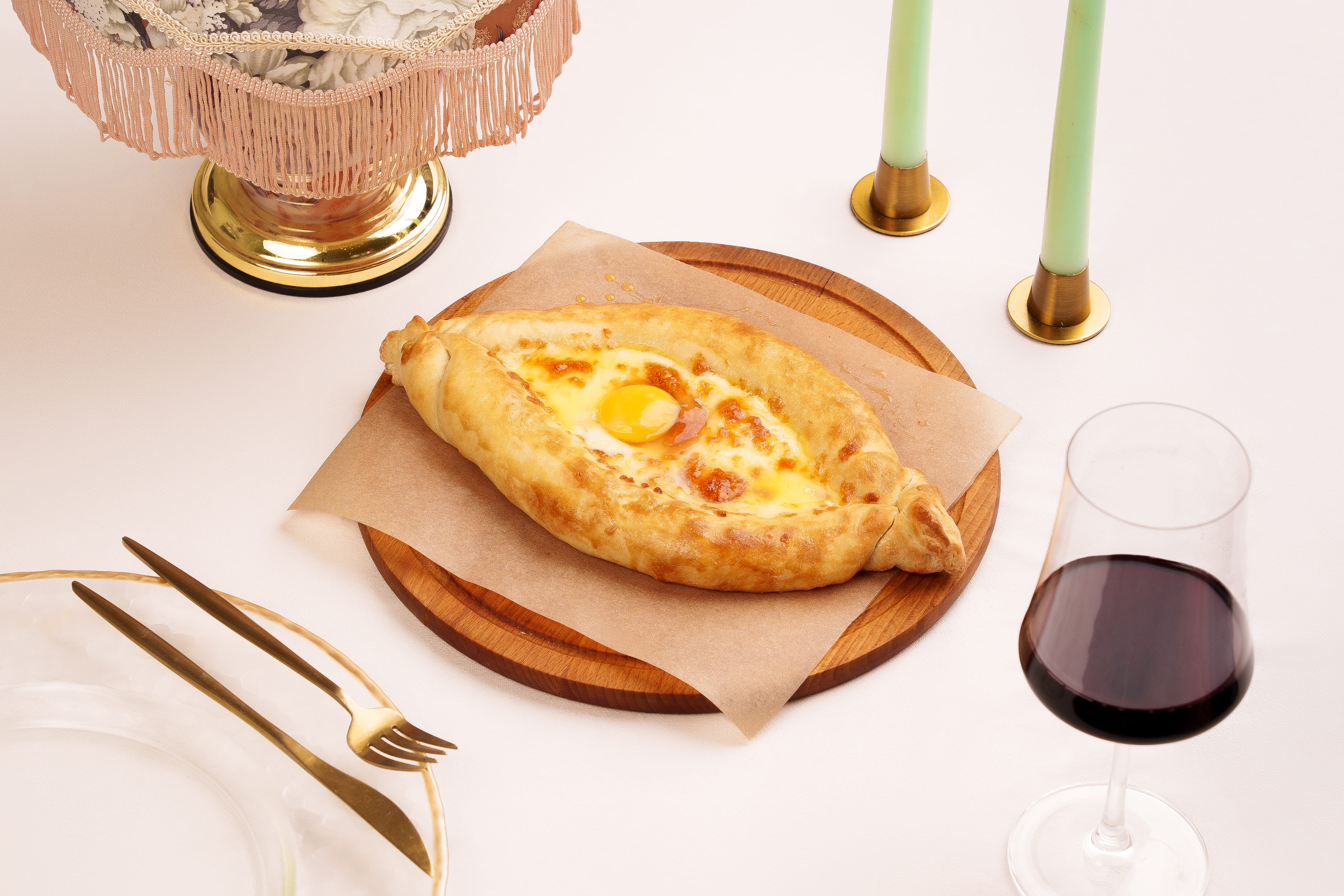 Хачапури по-аджарски (дрожжевое тесто)