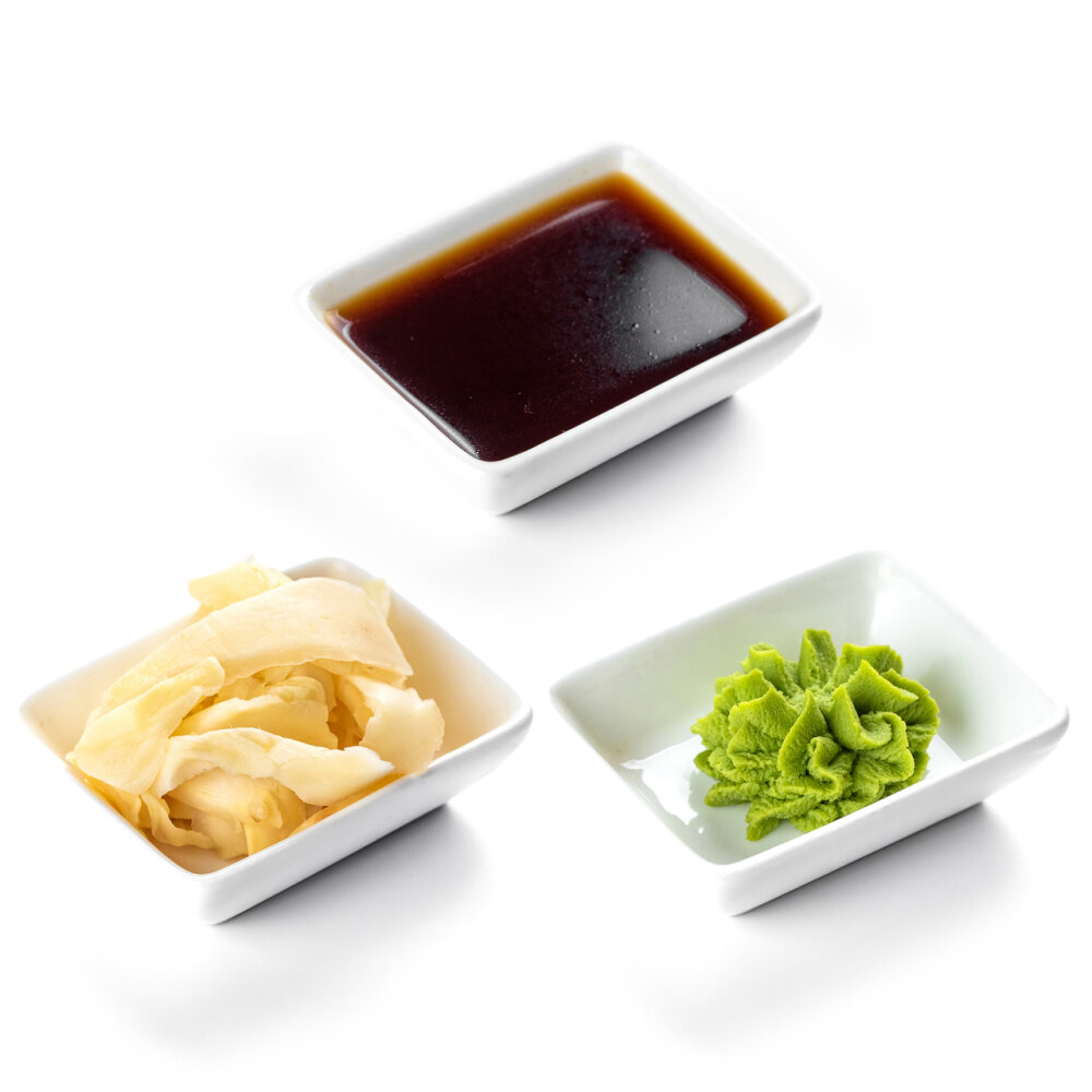 Имбирь, васаби и соевый соус