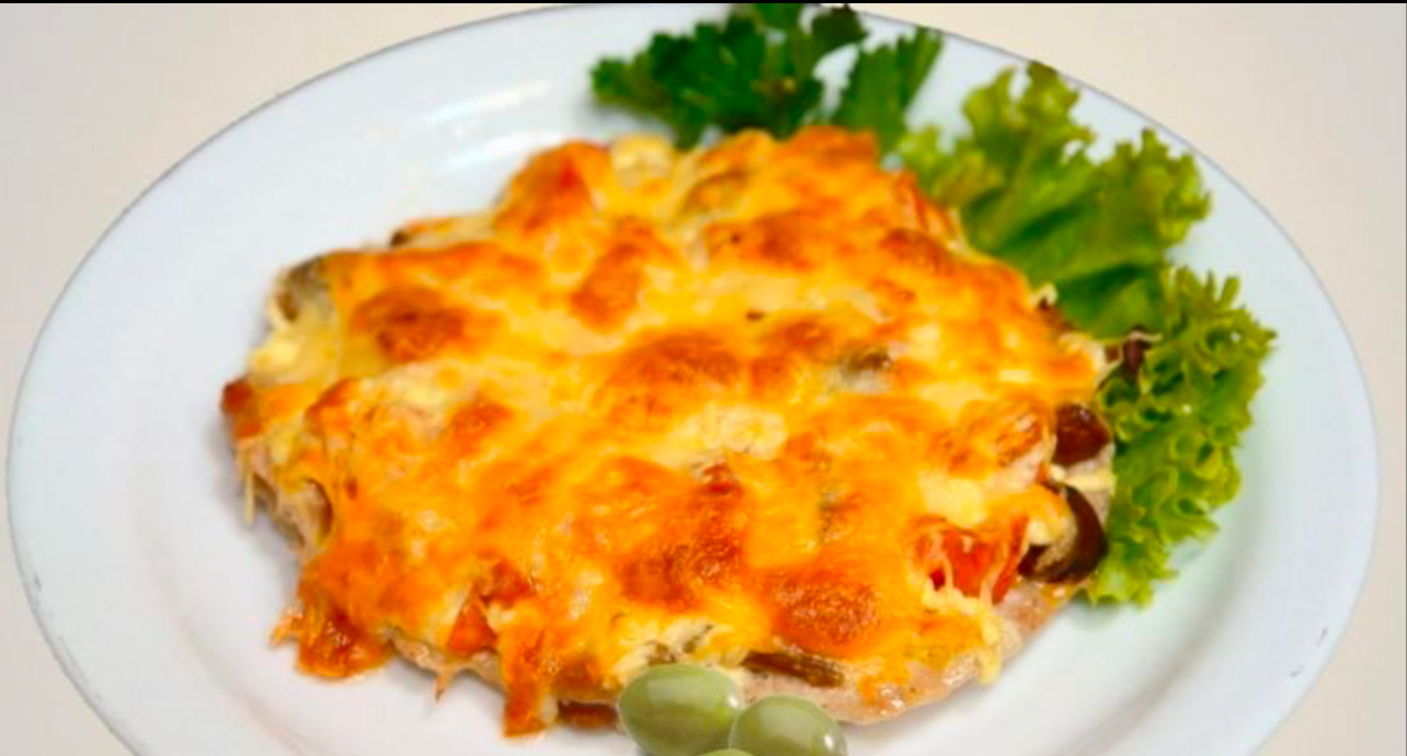 Мясо по-французски.