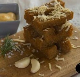 Гренки чесночные