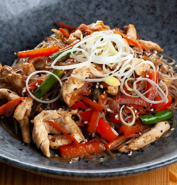 WOK с курицей (гречневая)