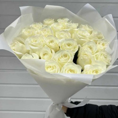 25 белых роз Эквадора