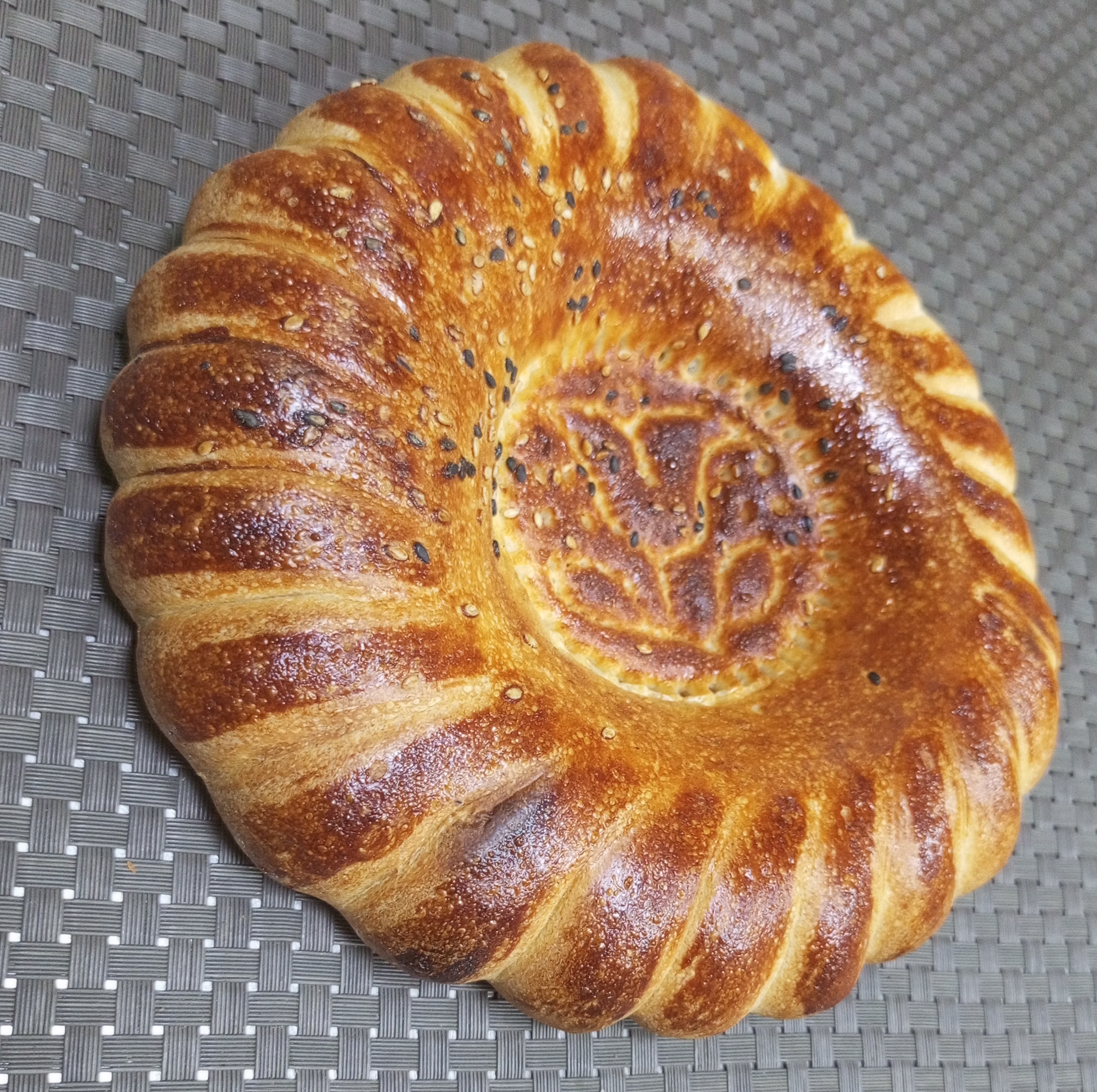 Лепешка узбекская