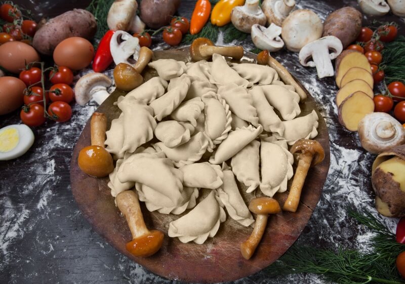Вареники с картофелем и грибами