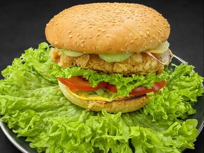 Чикен бургер